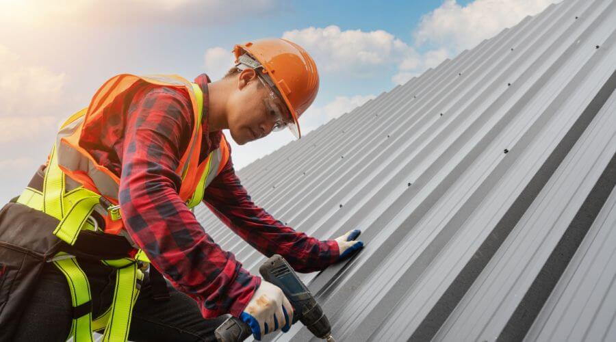 Professional Flat Roofing Installation in Neponset, IL